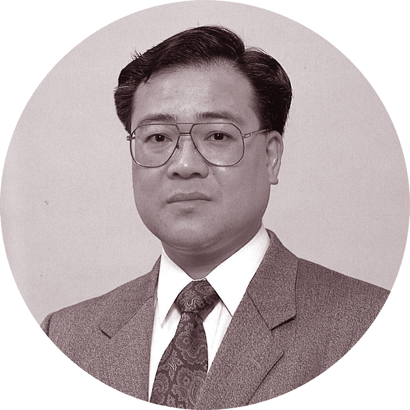 伊藤 英資郎氏